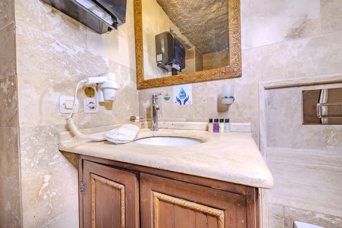 118 Deluxe Mağara Odası