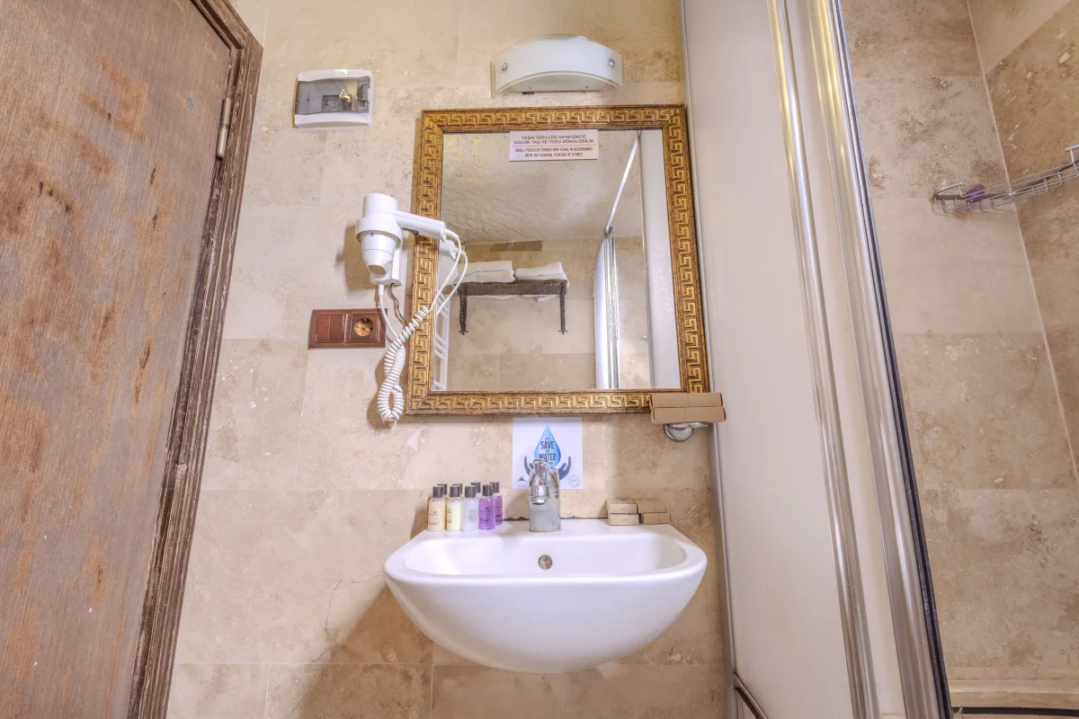 116 Deluxe Mağara Odası